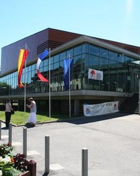Agora Bonneville