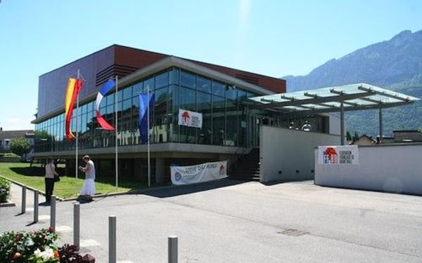 Agora Bonneville