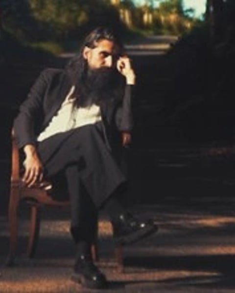 Victor Lee Gabriel, Le Monstre et la Maison