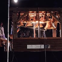 Présentation du carillon mobile des Amis du Vieux Seynod à l'ancienne Chartreuse du Reposoir. "Patrimoine en musique".