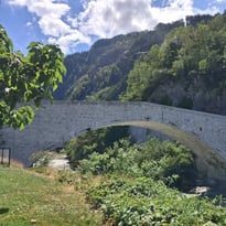Sur le Pont de Cluses on y danse…