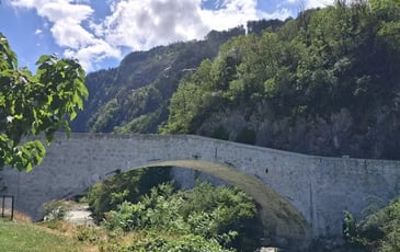 Sur le Pont de Cluses on y danse…
