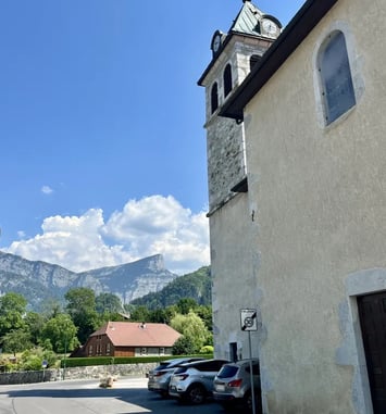Vitraux, les couleurs de la lumière