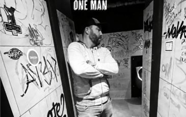One Man - Mise En Bière