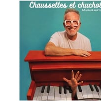 Chaussettes et Chuchotis